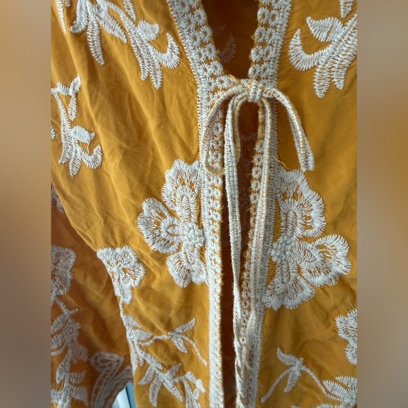 Kindred Mustard Embroidered Boho Kimono | Cream Floral Stitch | Size 1X - Picture 4 of 8